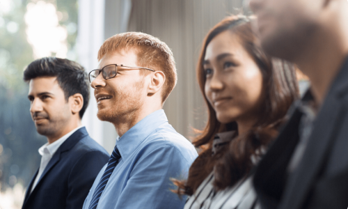 business-people-queued-up_1262-750